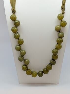 Vintage JCREW Green Jade Grapes Necklace Ribbon Tie Closure Signed